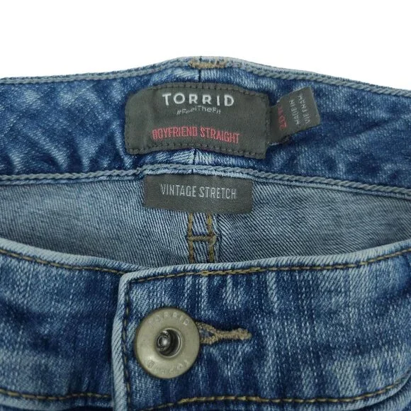 Torrid Jeans Boyfriend Straight Distressed Destroyed Plus Sz 20 Stretch HighRise - Picture 5 of 13